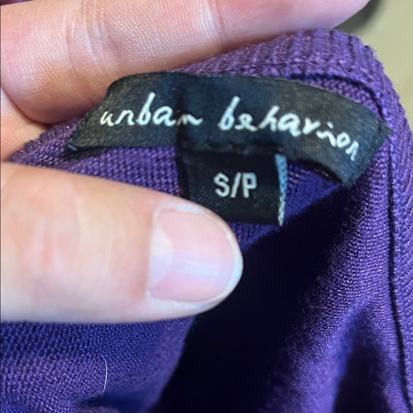 Urban Behavior Deep Purple Knitwear - Picture 2 of 2